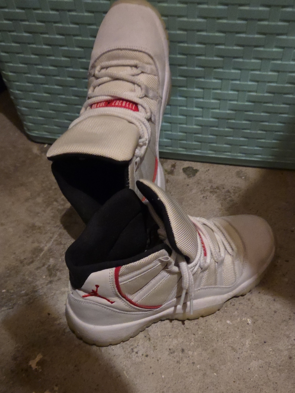 Footwear detected, not clothing subcategory